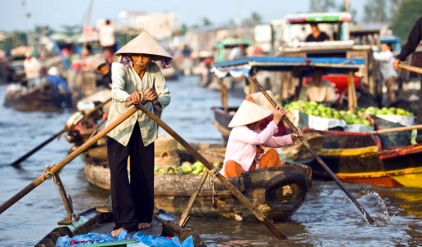 Authentic Mekong Delta and daily life