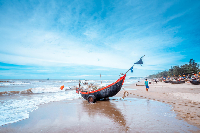 Sầm Sơn là địa điểm du lịch nổi tiếng được nhiều du khách lựa chọn trong mùa hè